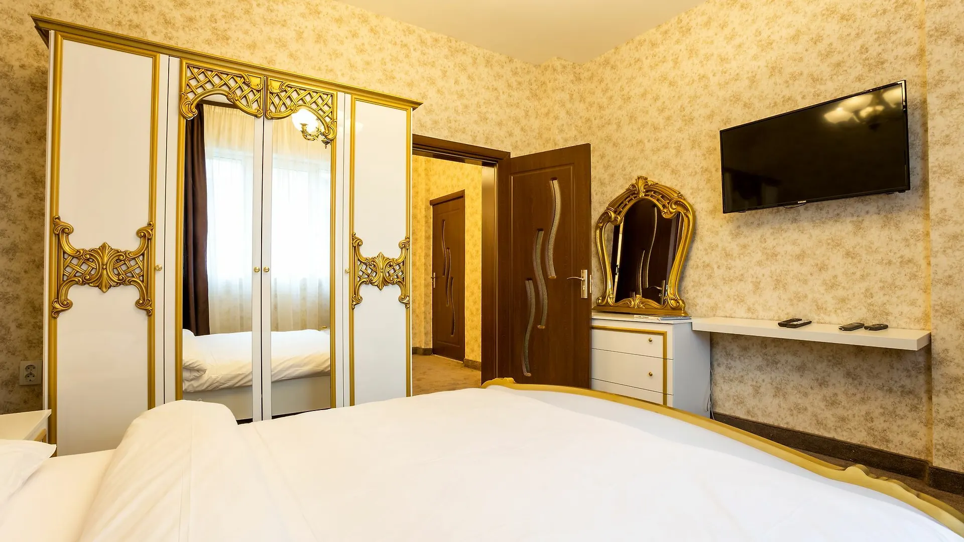 Deluxe Suite סופיה דירה